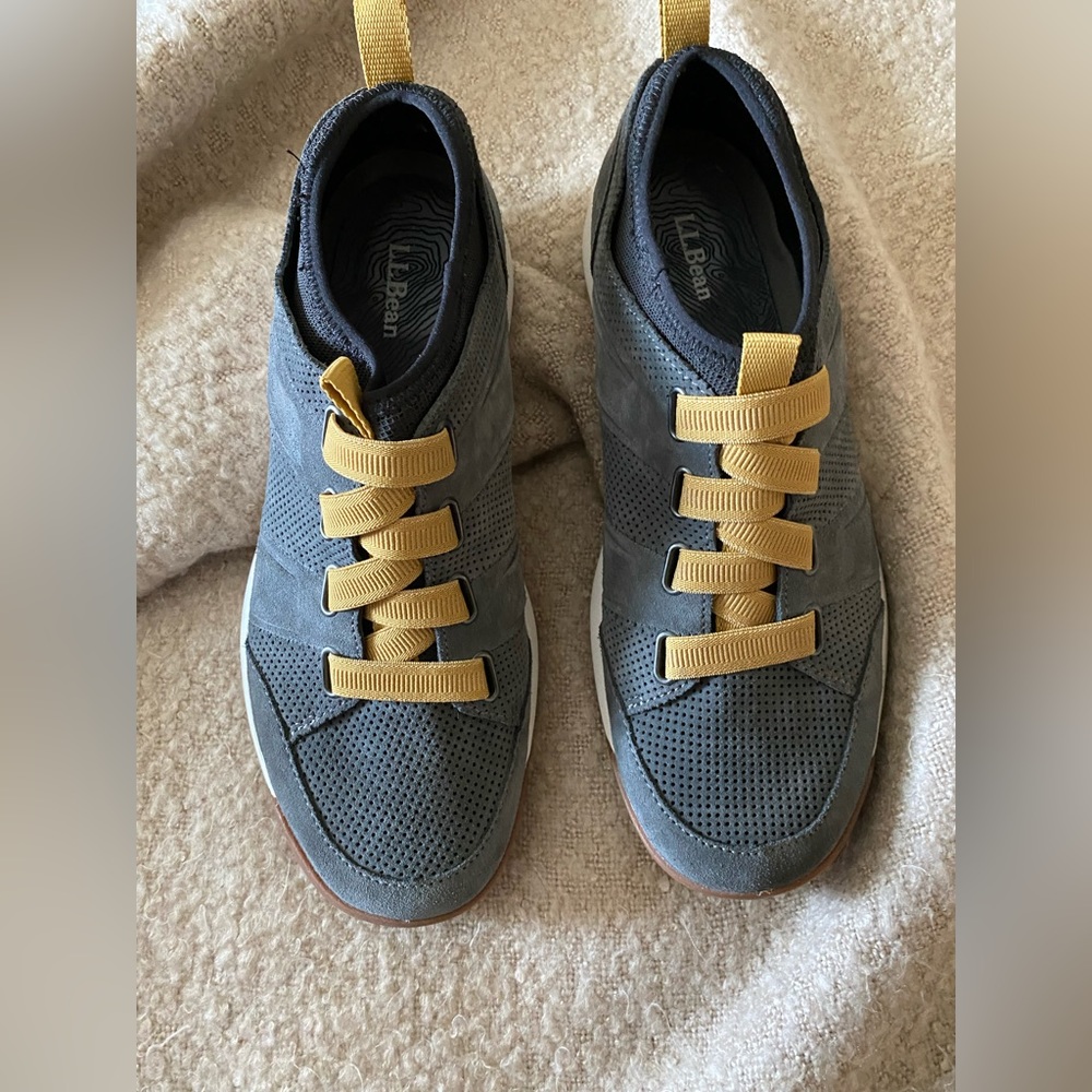 LL Bean Men’s Flip-On Hikers, Low Cut Used-Excellent Condition Worn 2x Size 11.5